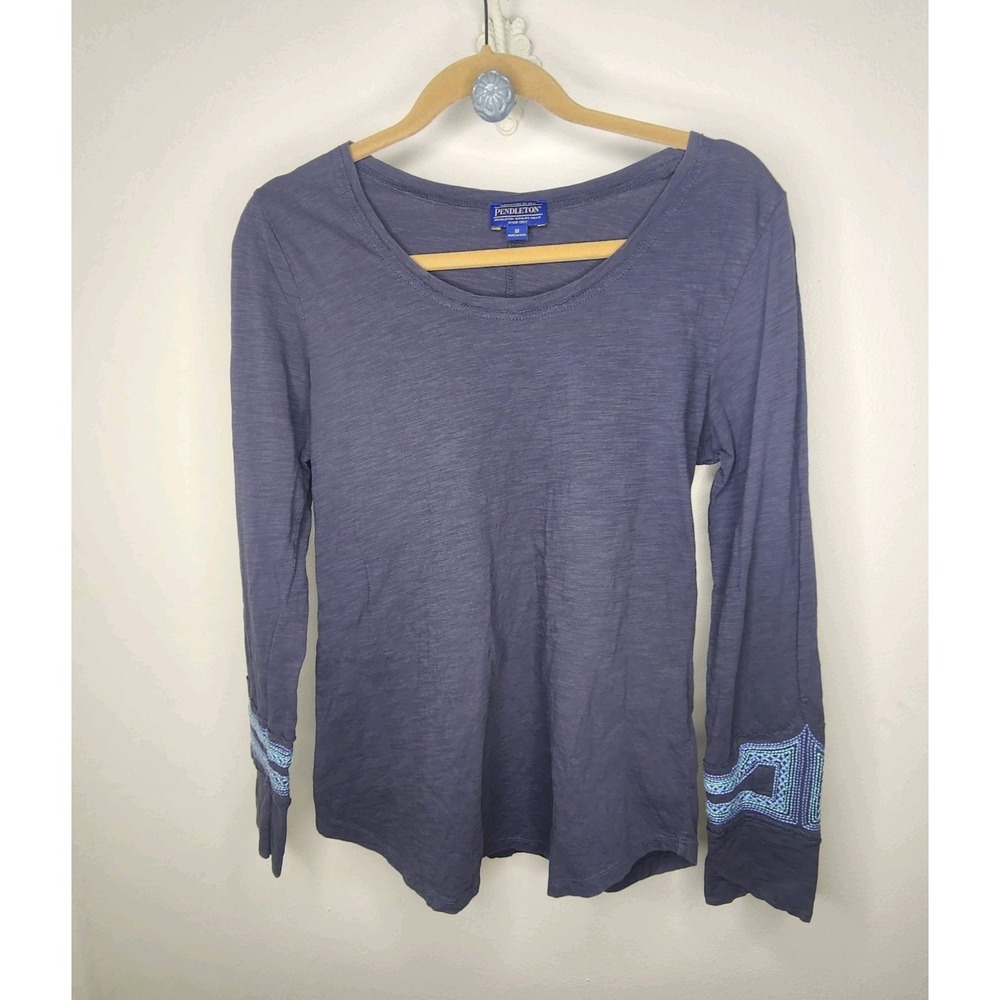 Pendelton Women's Long Sleeev Tee Shirt Size Medium Blue Sleeve Detail Cotton